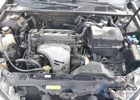 2005 Toyota Camry Le z USA, uszkodzony, nr VIN 4T1BE32K85U045242